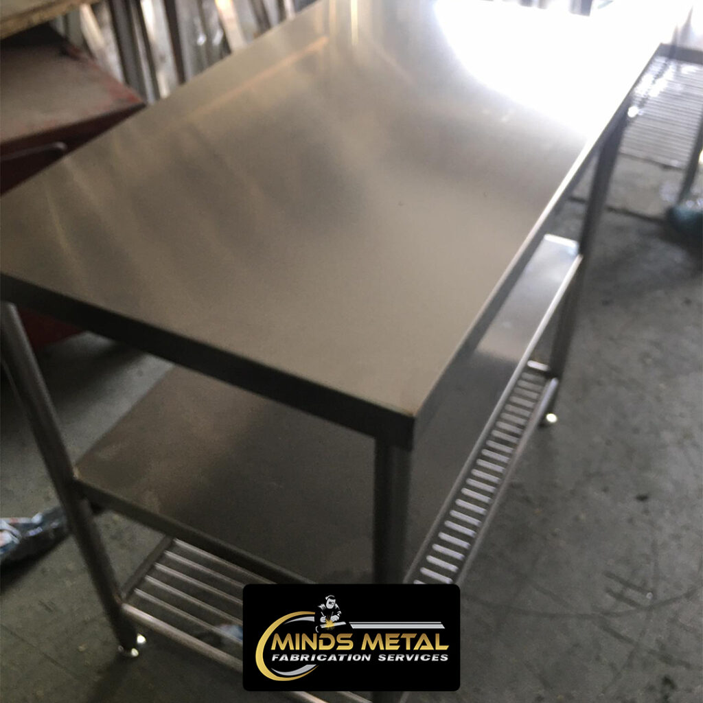 MINDSMETAL TABLE03